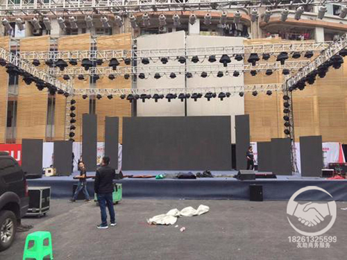 �B�Ƹە�չչ�[չʾ